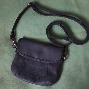 Chic Black Crossbody Bag